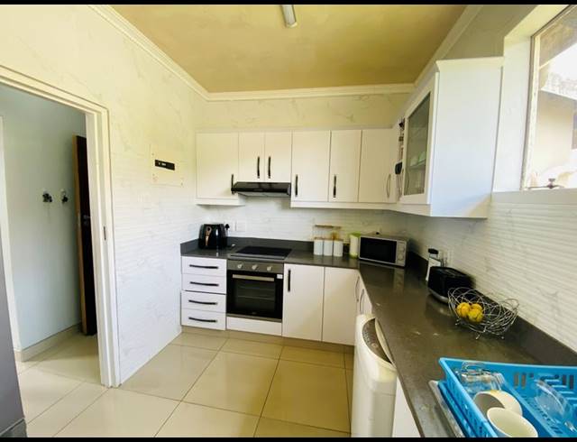 2 BEDROOM APARTMENT FOR SALE IN THE WOLDS